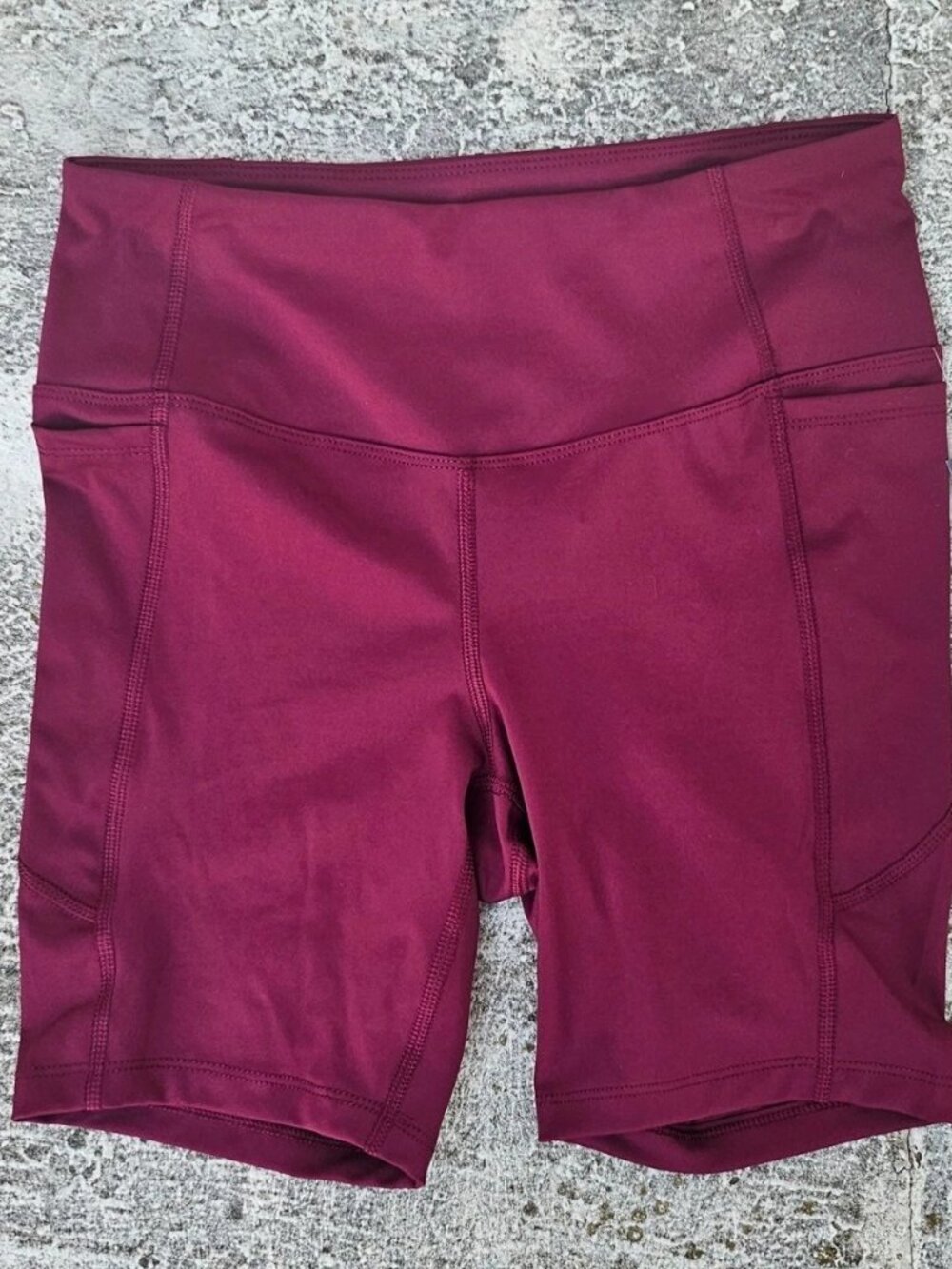 Athletic Works Women Bike Shorts with Pockets Burgundy High Rise Shorts Size S